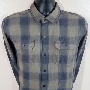 KÜHL Shattered Shirt Men's Medium Gun Metal Plaid Style 7204 Casual Outdoor Work